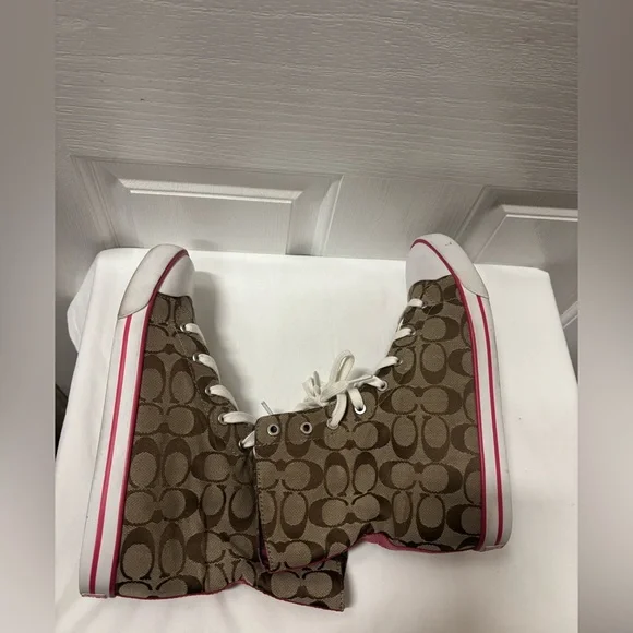 Coach Women Ankle Sneakers Signature Pattern Shoes Size 10 - Picture 5 of 16